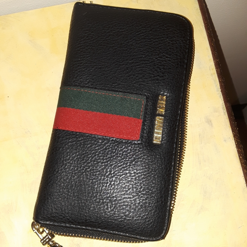 Wristlet / wallet combo